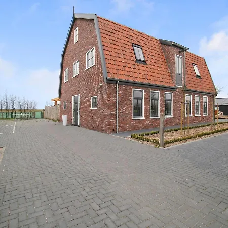 Holiday home Hazenborgh In With Sauna Near *