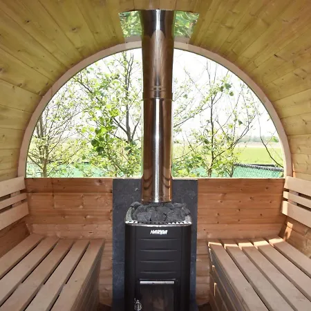 Holiday home Hazenborgh In With Sauna Near *