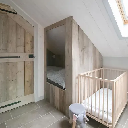 Holiday home Hazenborgh In With Sauna Near